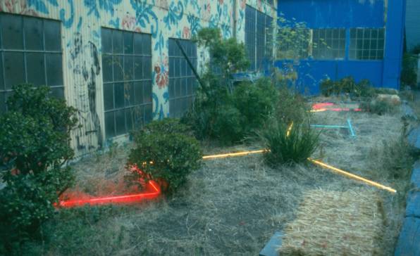 Urban Crop Circle Rear Urban Crop Circle Rear Picture